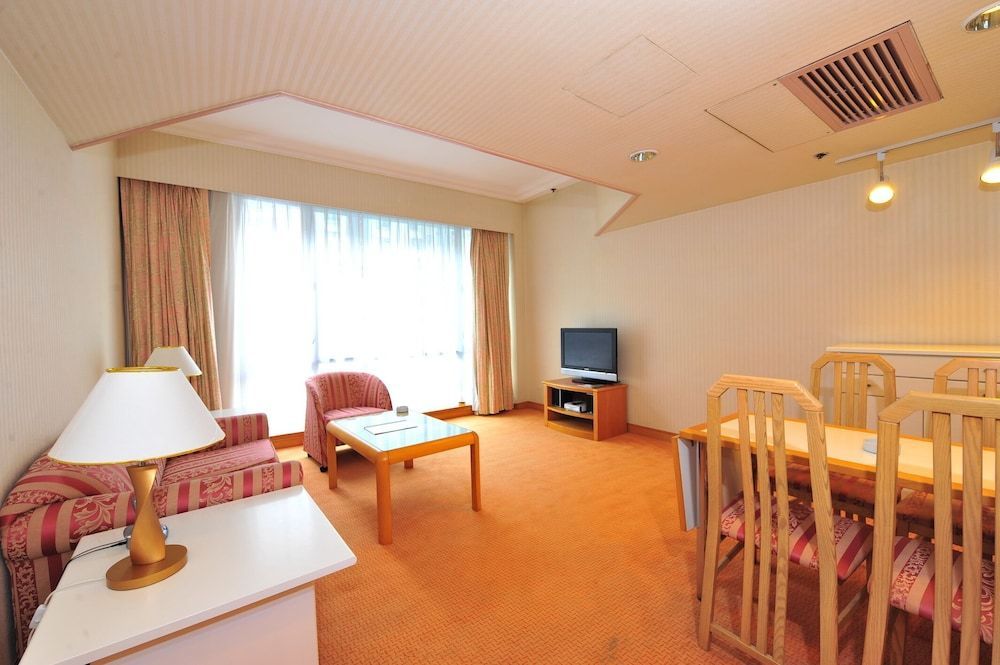Kornhill Apartments 2