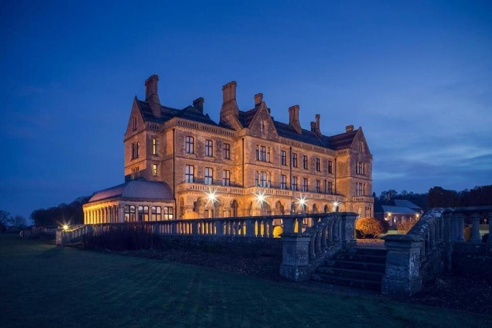 Walton Hall Hotel & Spa by Sunday 1