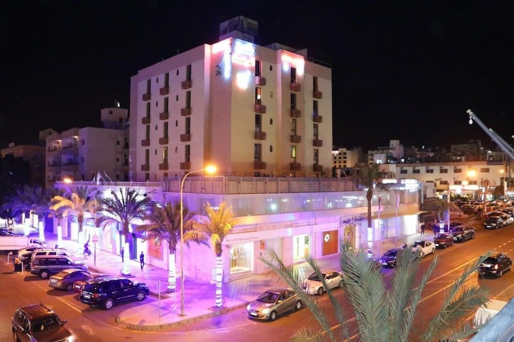 Paris - Aqaba - Al Raad Hotel - Aqaba