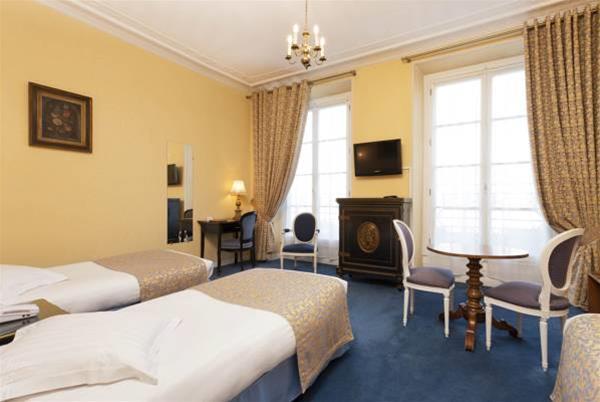 Hotel Du Quai Voltaire 1