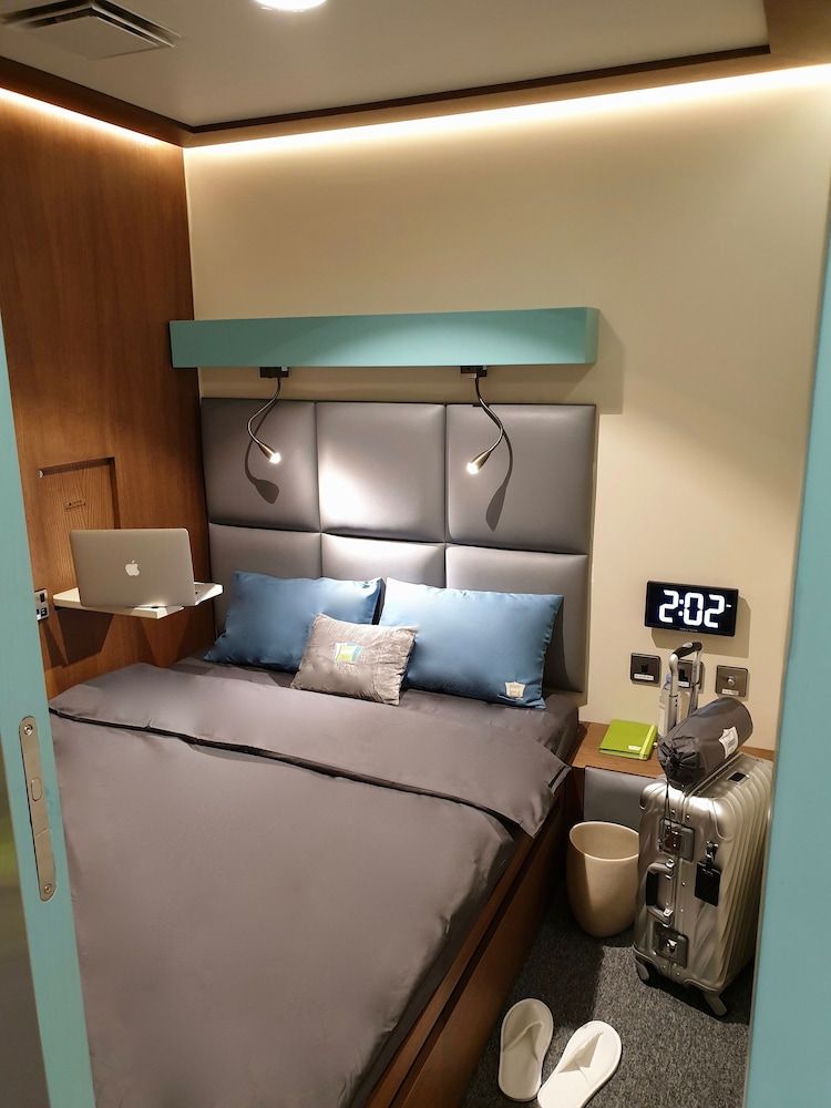 Sleepover Doha South Node – formerly sleep ‘n fly 1