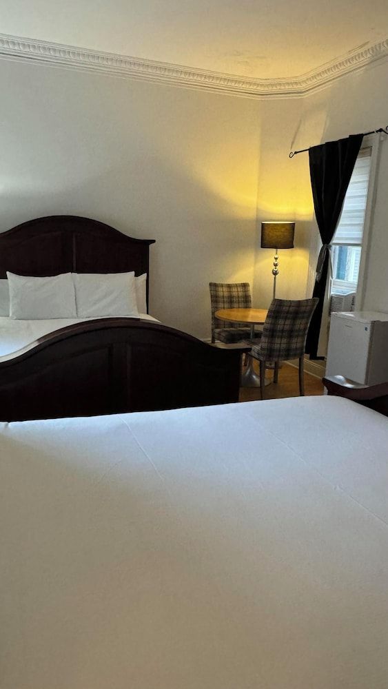 E-Hotel Des Grisons - Par Aneyro 2