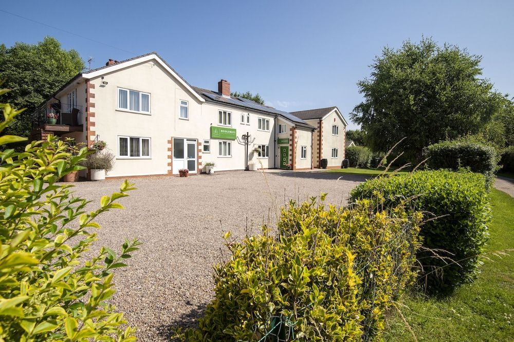 Bridleways Guesthouse & Holiday Homes 1