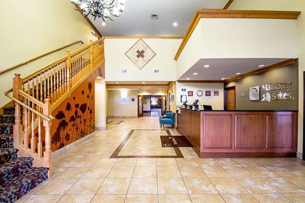 Sleep Inn & Suites Madison - Monona 2