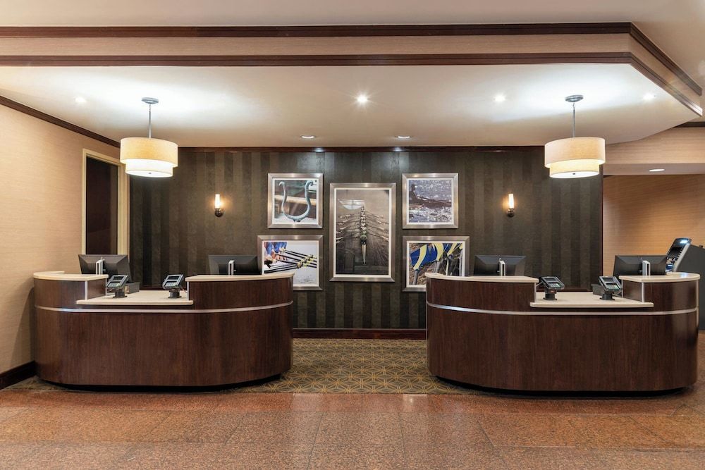 The Capital Suites Hotel 2