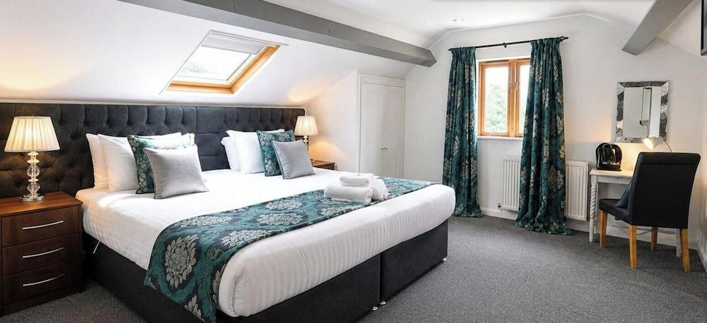 Falstaff Cottage 1