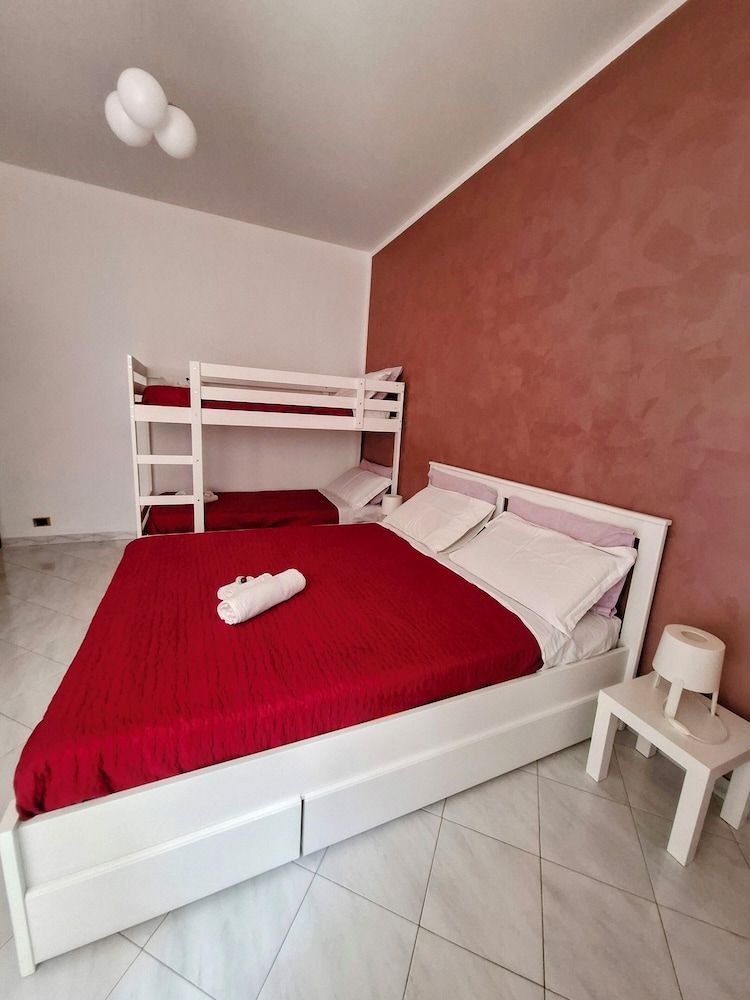 Rhome Sweet Rhome 2