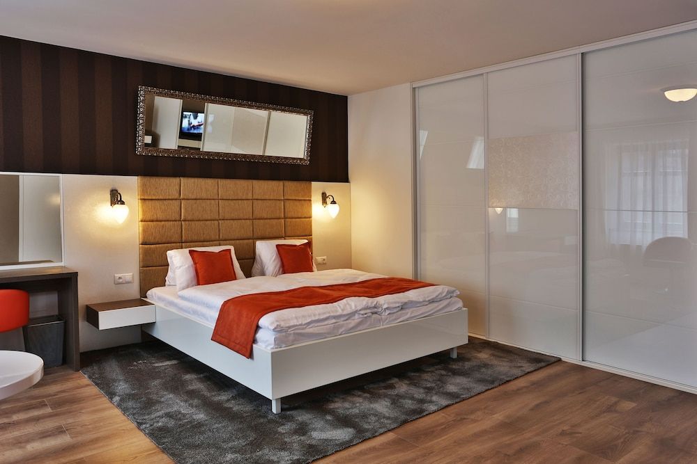 VIP Apartments 1