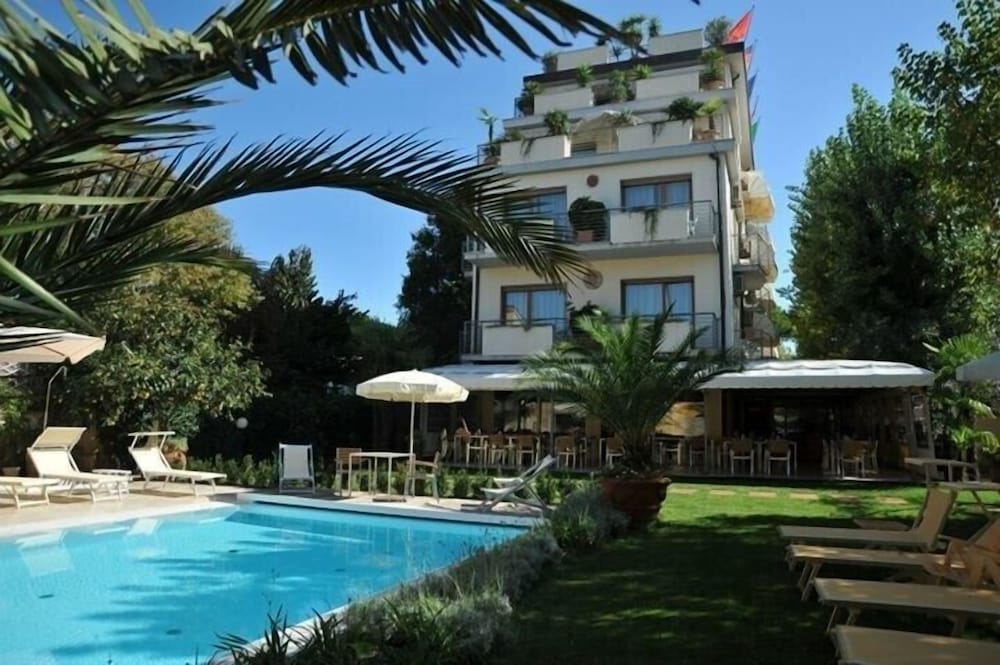 Hotel Bacco 1