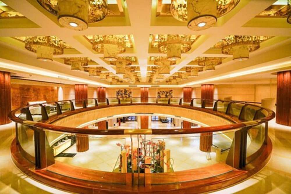 Wyndham Grand Plaza Royale Ningbo 2
