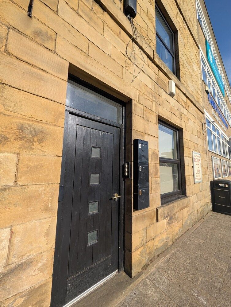 Upperhead Row Apartment 1