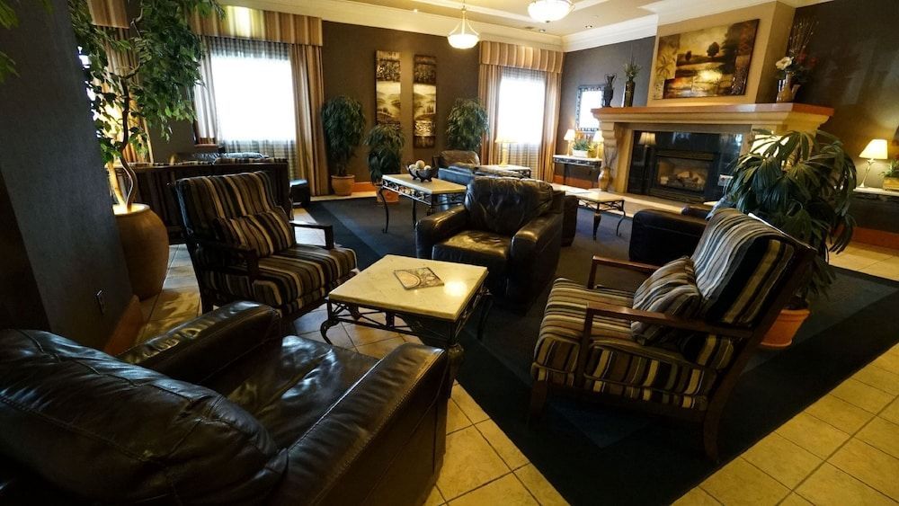The Glenmore Inn & Convention Centre 2