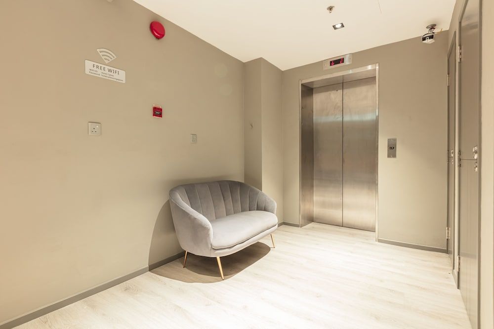 Hotel Calmo Bugis 2
