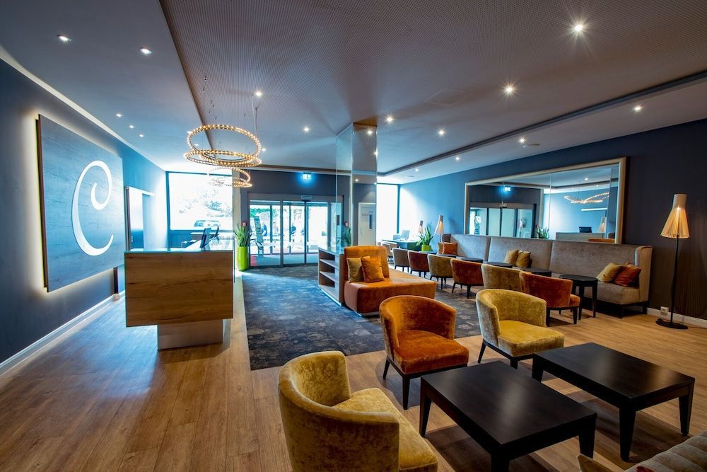 Caravelle Hotel im Park 1