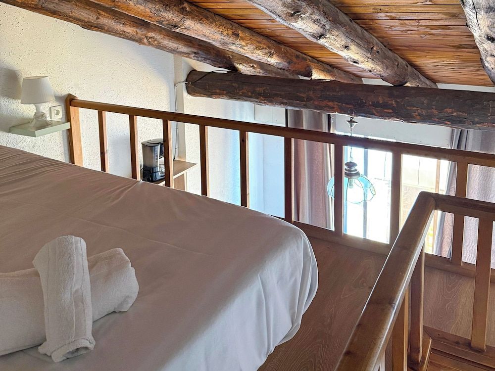 APARTAMENTOS VAQUERS MIKKA 3000 2