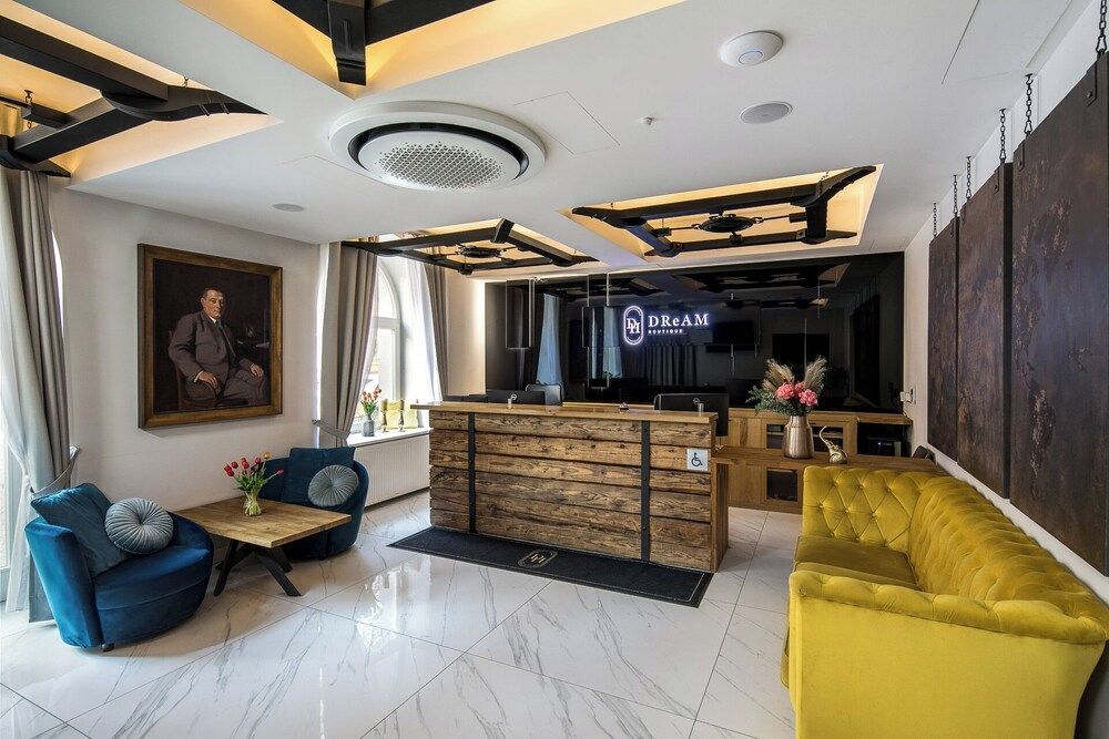 Dream Suites 1