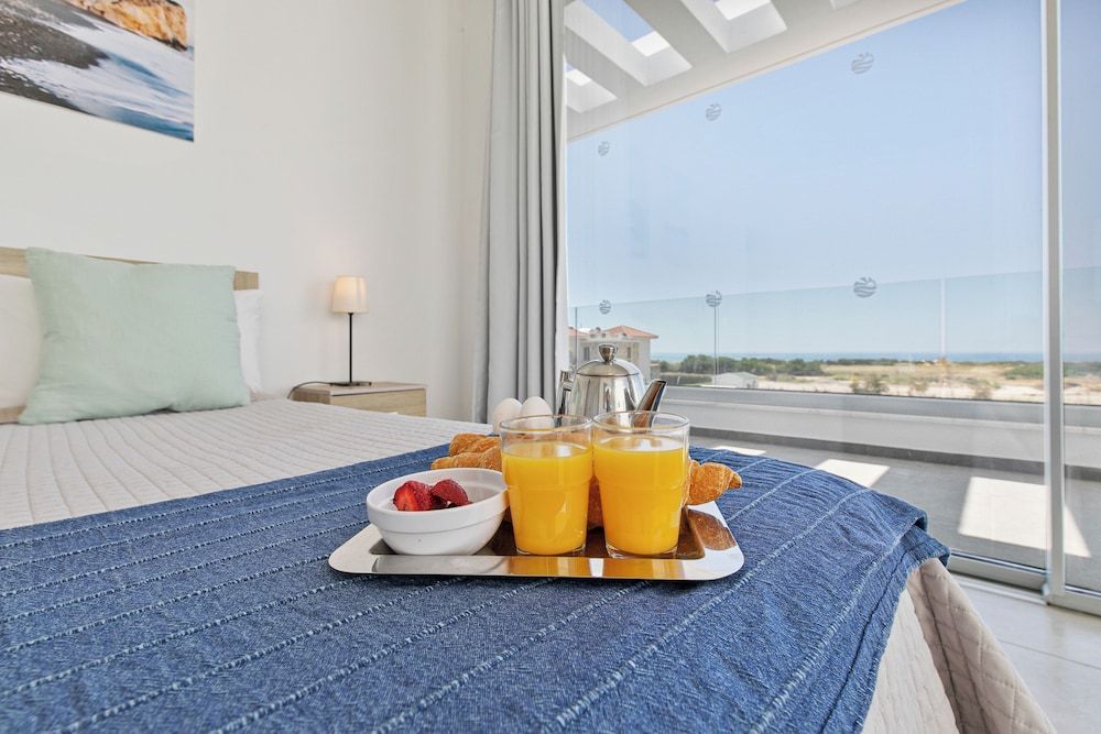 Sea Point Villas Luxury Villas with Private Pools in Coral Bay 1