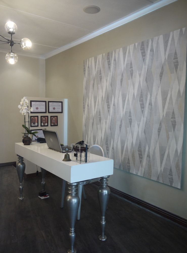 Claires of Sandton Luxury Guest House 2