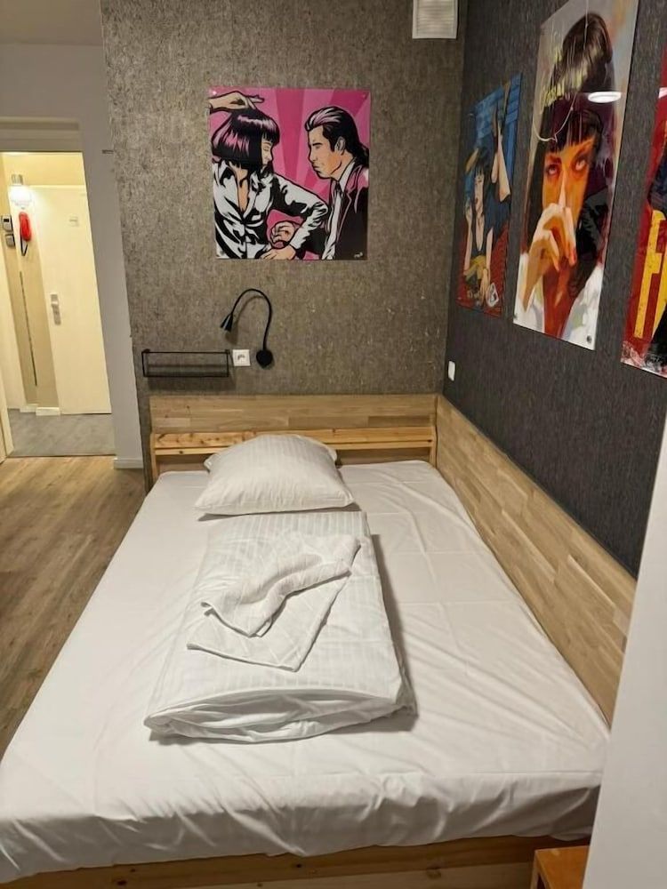 Room Pauli 1