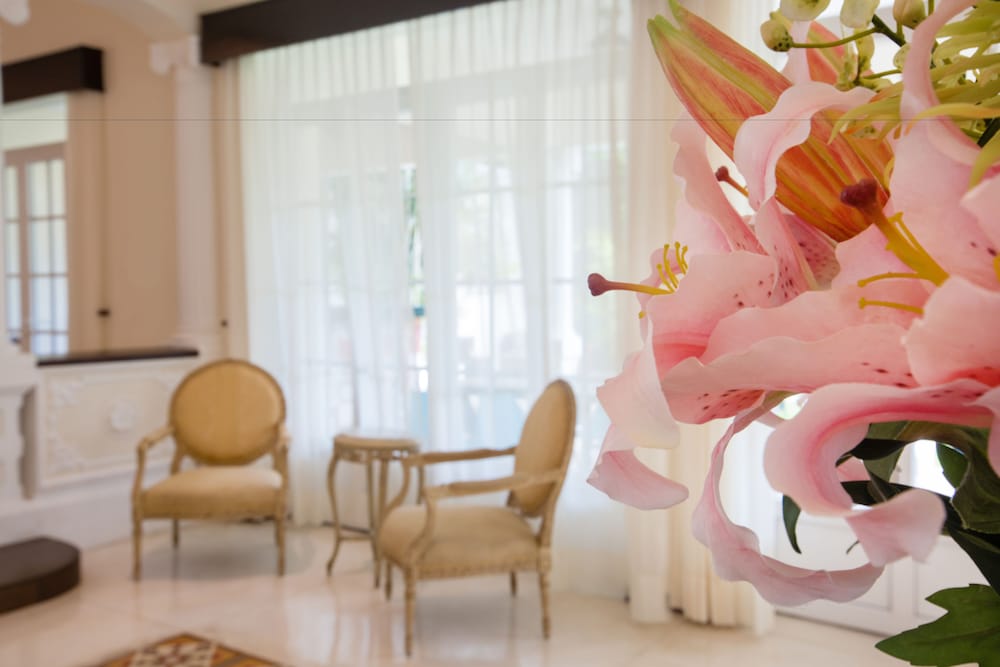 Delfina Boutique Hotel 2