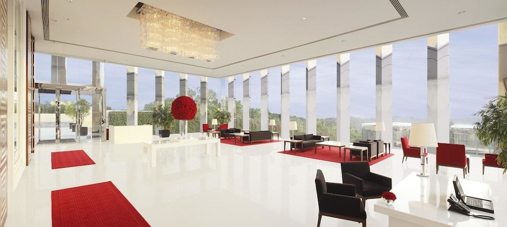 The Oberoi Gurgaon 2