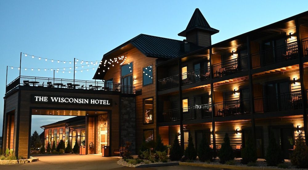The Wisconsin Hotel & Conference Center 1