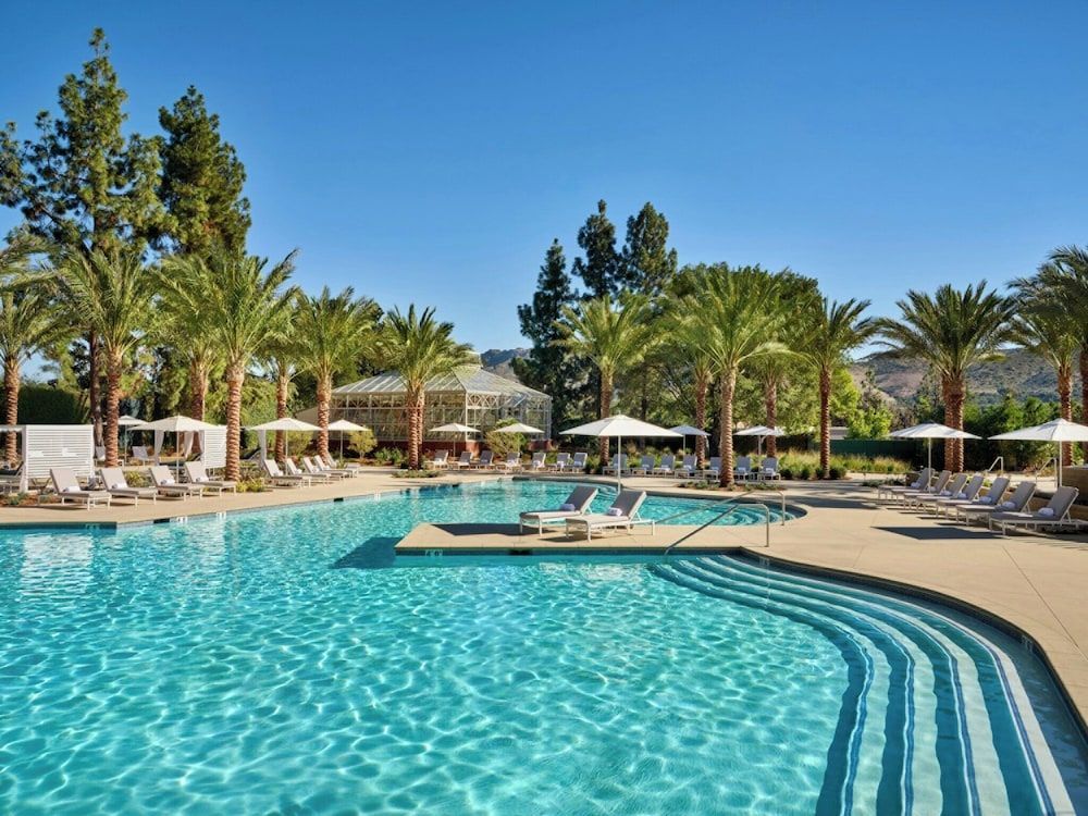 Four Seasons Hotel Los Angeles at Westlake Village 1