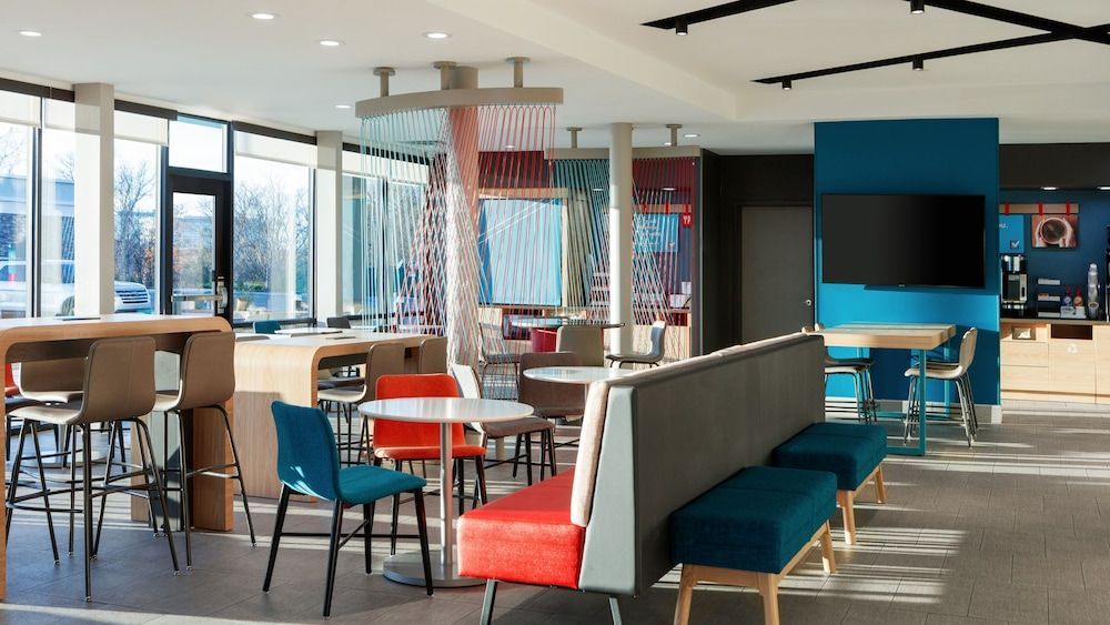 avid hotel HARRISBURG NE - HERSHEY AREA by IHG 1