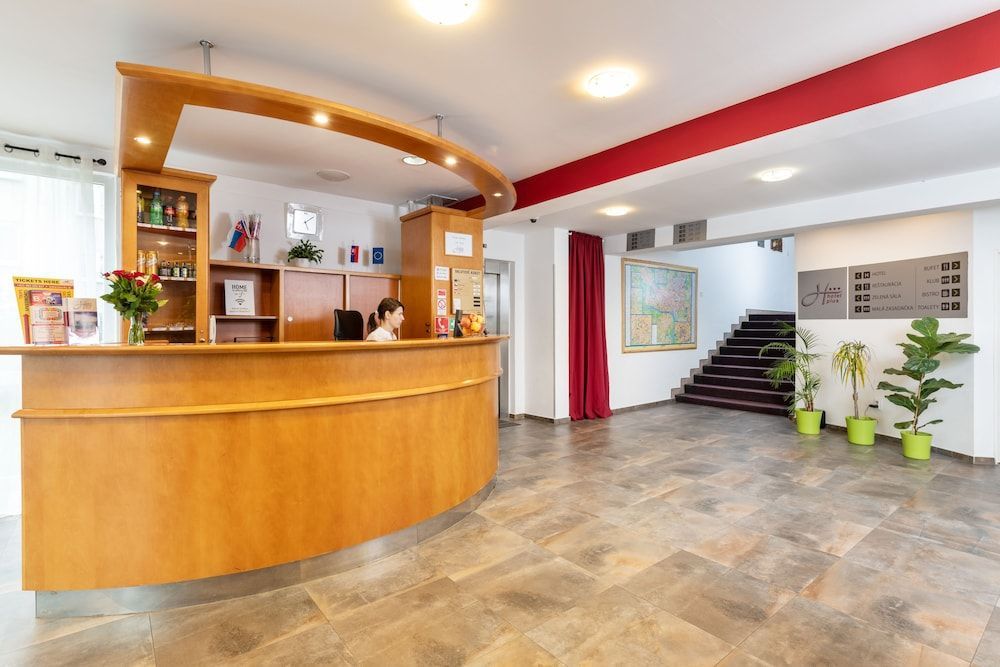 Hotel Plus 2
