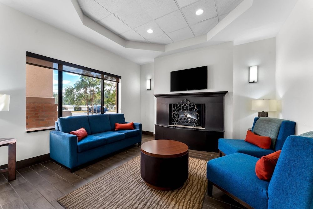 Comfort Inn & Suites Augusta West Near Fort Gordon 2