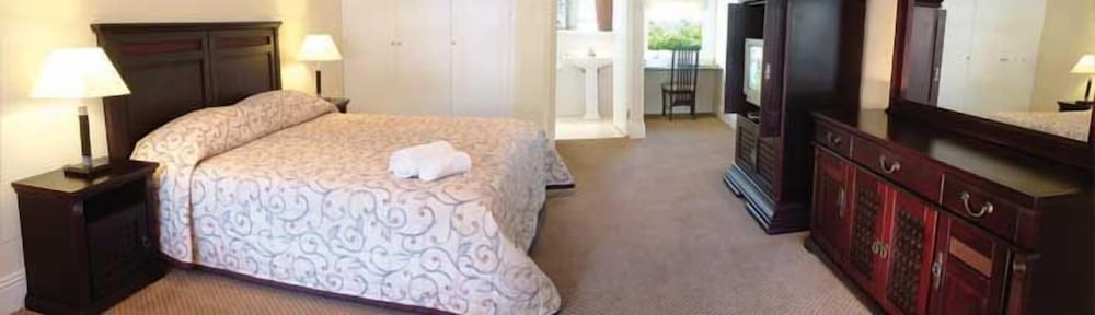 Sica's Guest House 2