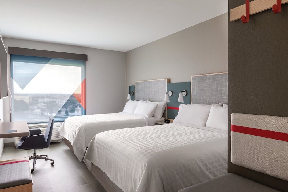 avid hotel FORT WORTH DOWNTOWN by IHG 1