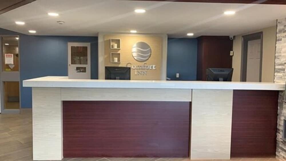 Comfort Inn 2