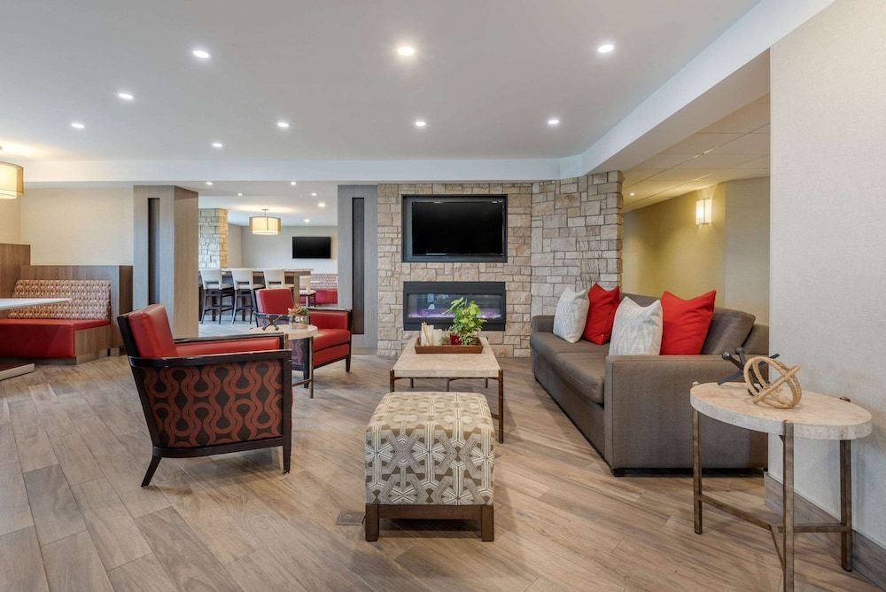 Spark by Hilton Oshawa 2