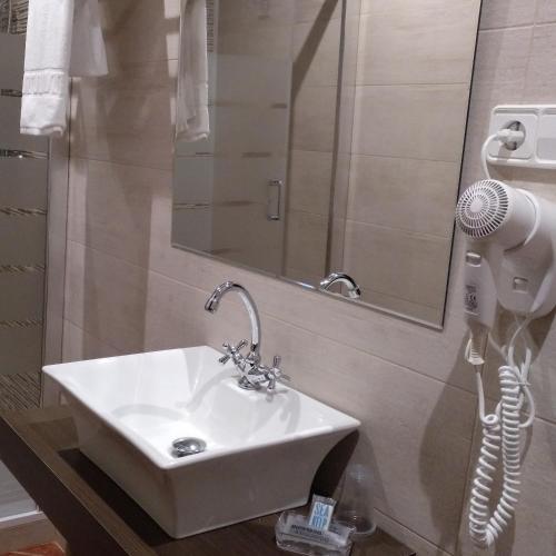 Mas Trucafort - Masia Braseria - Alojamiento Adults only 2
