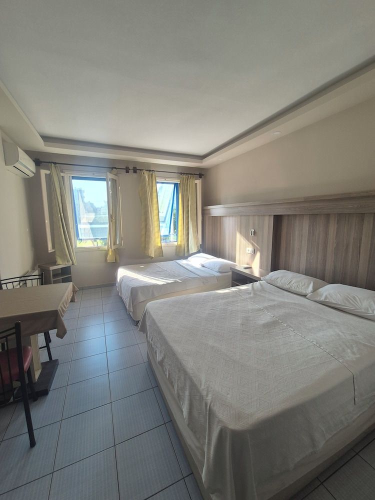 Cihanay Hotel 1
