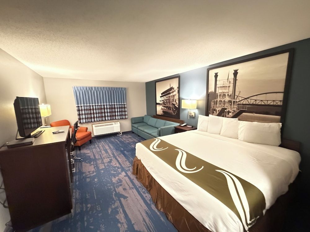Northwood Inn - Prairie Du Chien 1