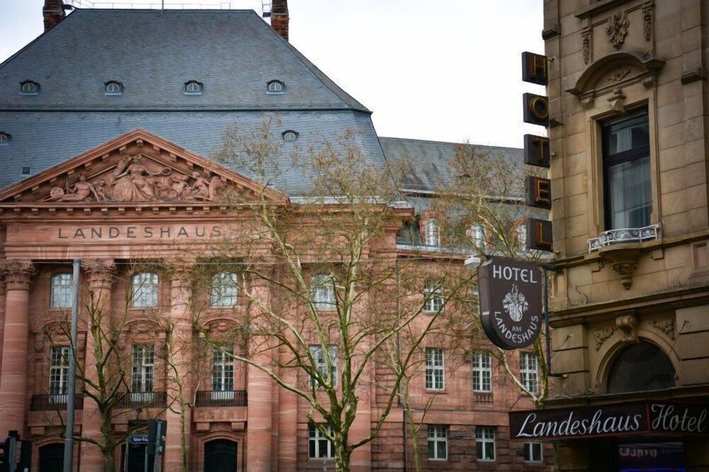 Hotel Am Landeshaus 1