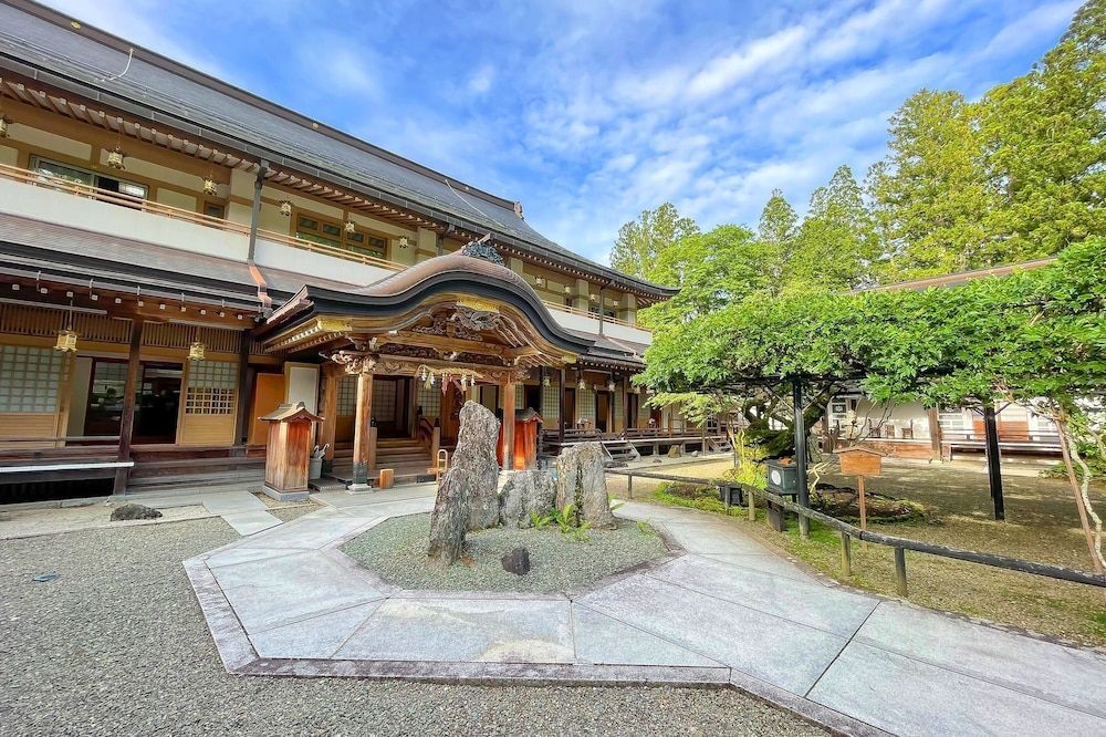 高野山 宿坊 総持院 -Koyasan Shukubo Soujiin- 1