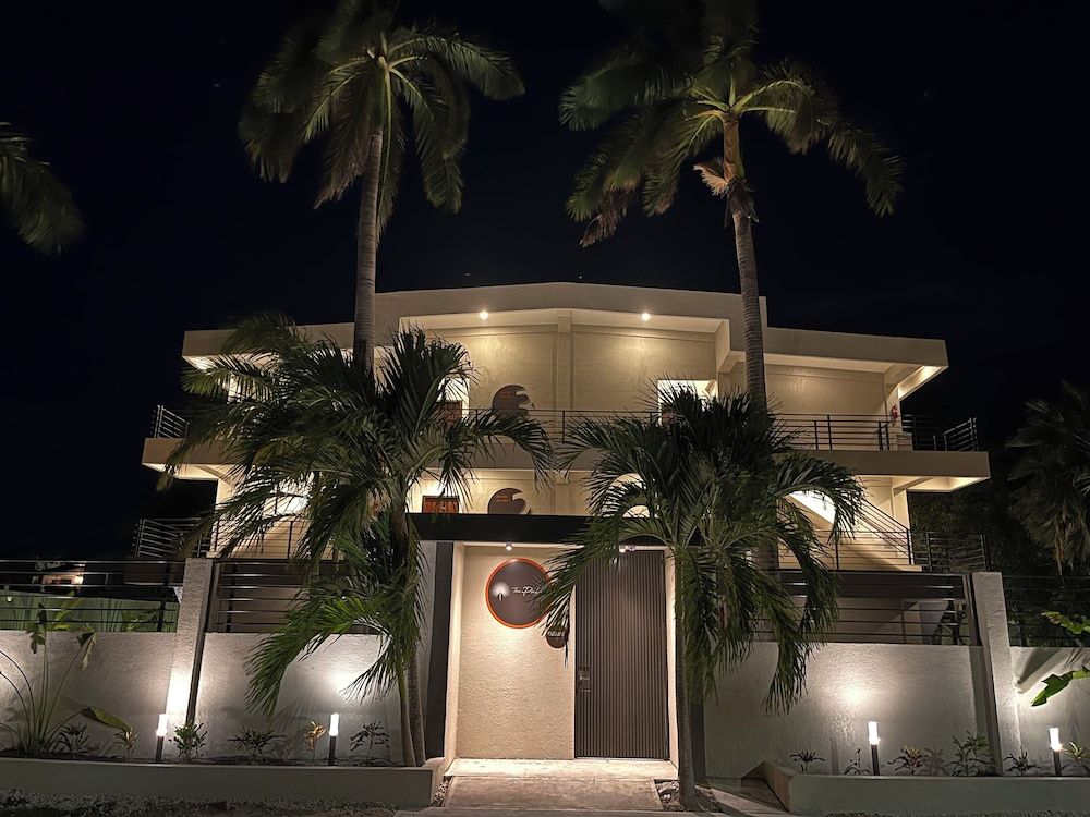 The Palms Belize 1