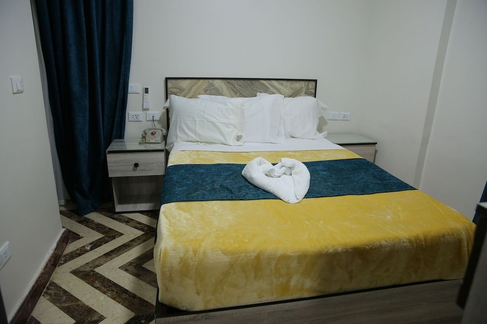 Royal Cairo Hotel 2