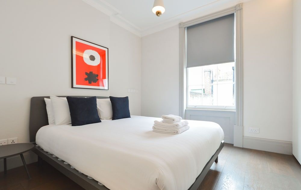 Soho Deluxe 1 Bedroom Apartment 2