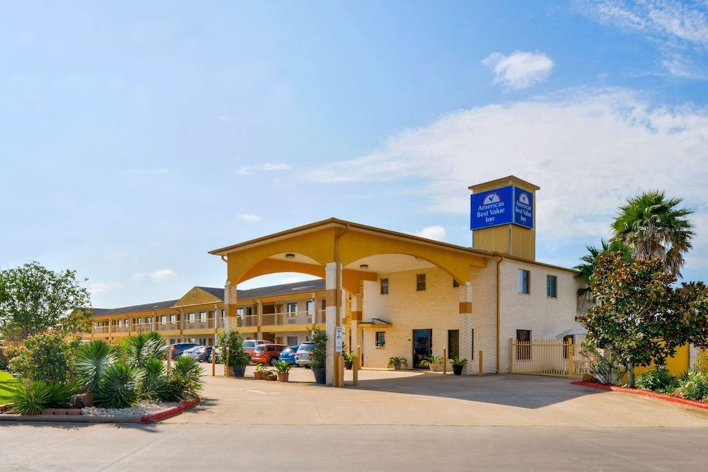 Americas Best Value Inn & Suites Waller/Prairie View 1