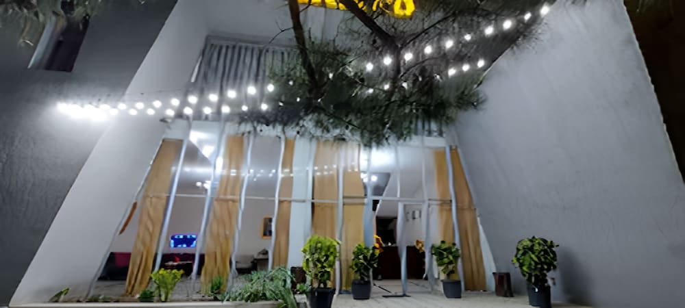 Grand Hotel Tbilisi 1
