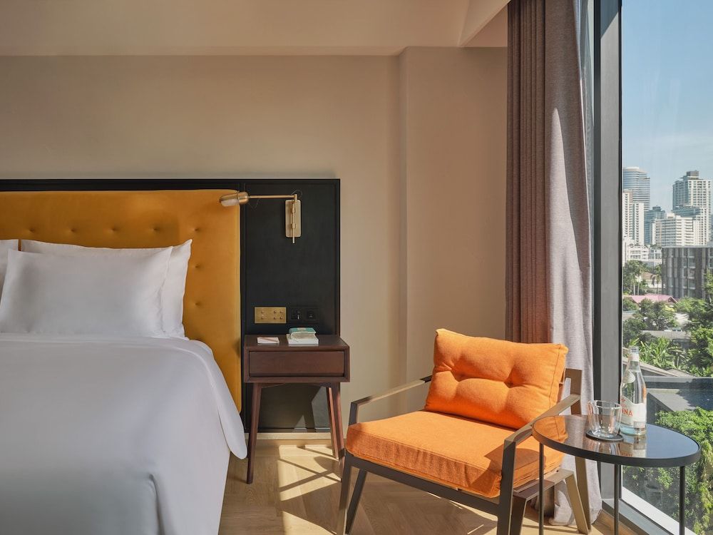 Public House Hotel Bangkok, a Member of Design Hotels 1