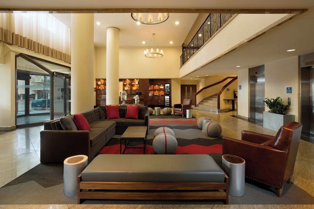 Four Points by Sheraton Hotel & Conference Centre Gatineau-Ottawa 2