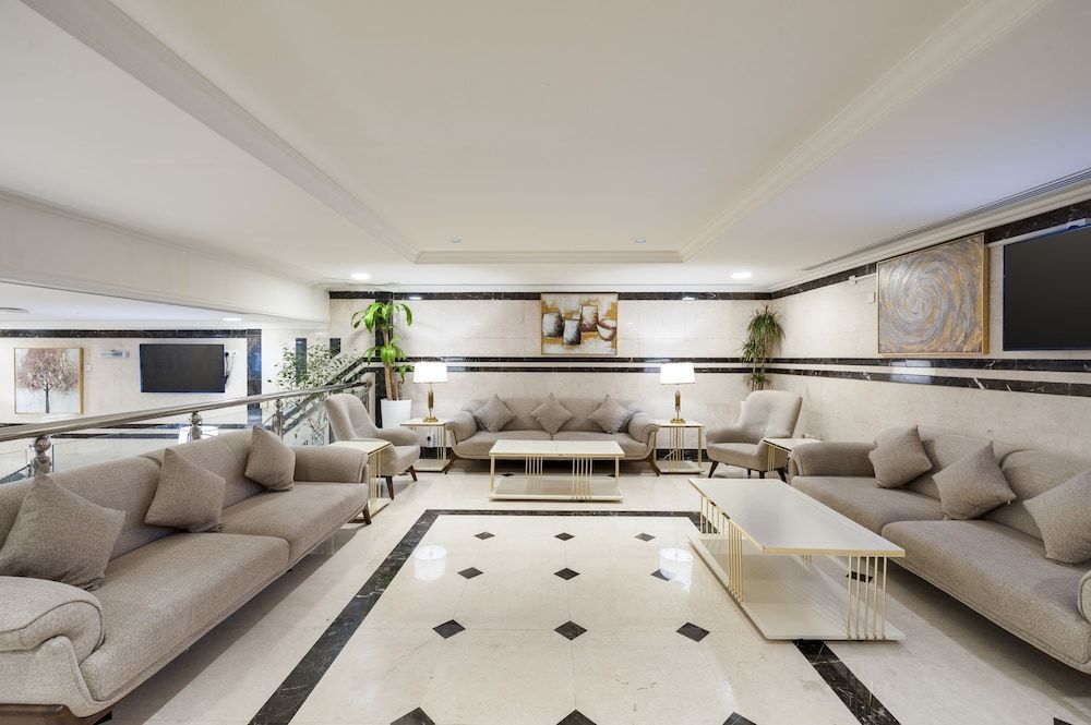 Emaar Taiba Hotel 2