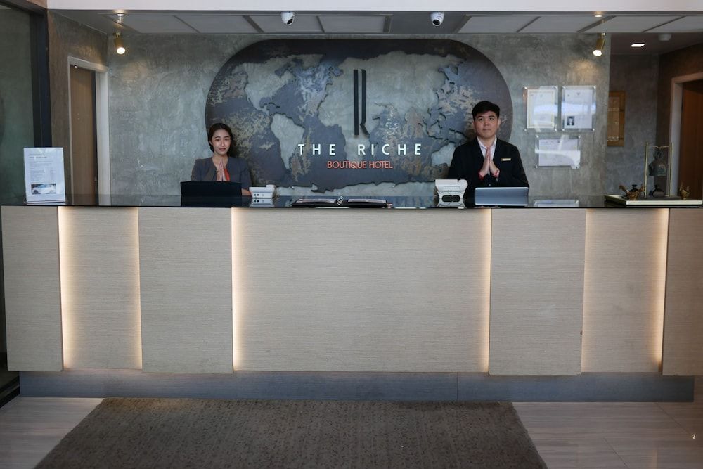 The Riche Boutique Hotel Don Mueang Airport 2