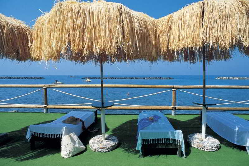 Hotel La Scogliera 2
