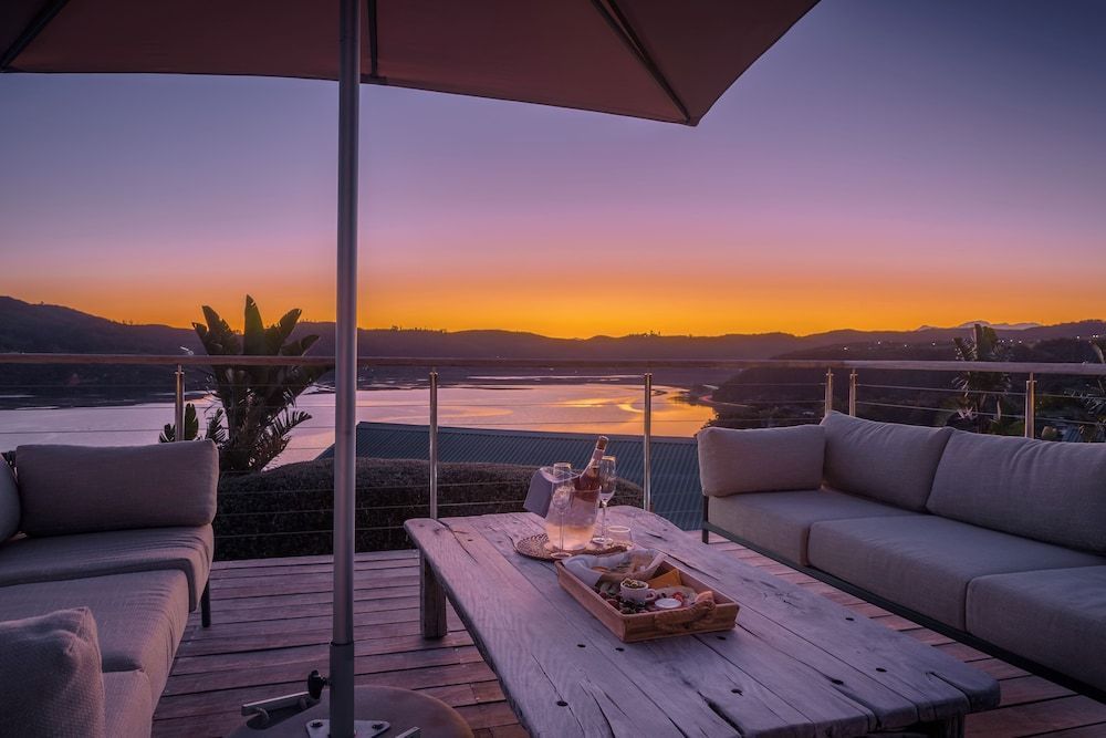 Elephant Hide of Knysna Guest Lodge 1